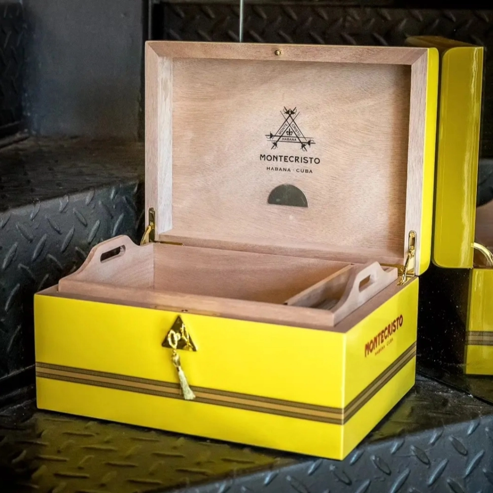 Montecristo Humidor sa kljucem za cuvanje 50 Cigara